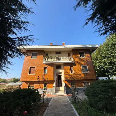 La Casa I Due Cedri * Cuneo